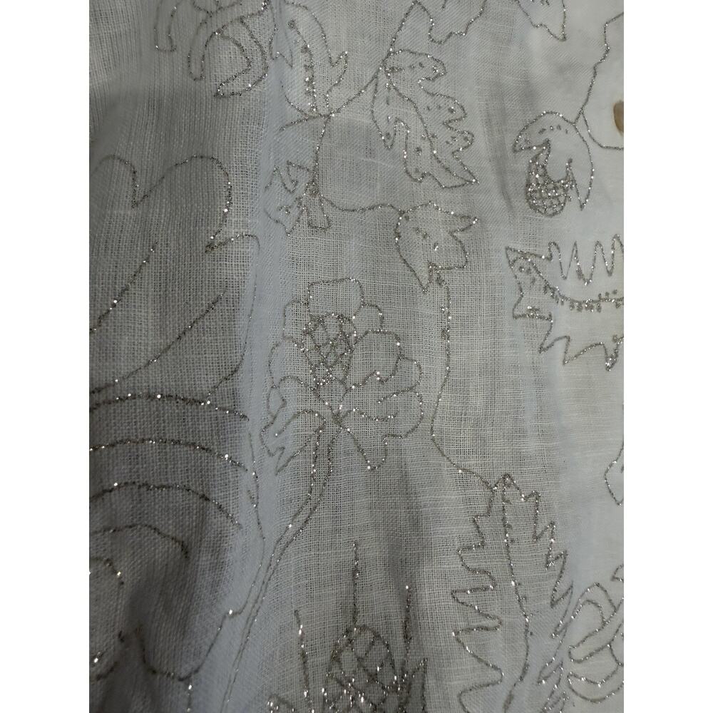 Classic Ivory Button-Front Women's Blouse - Picture 6 of 6